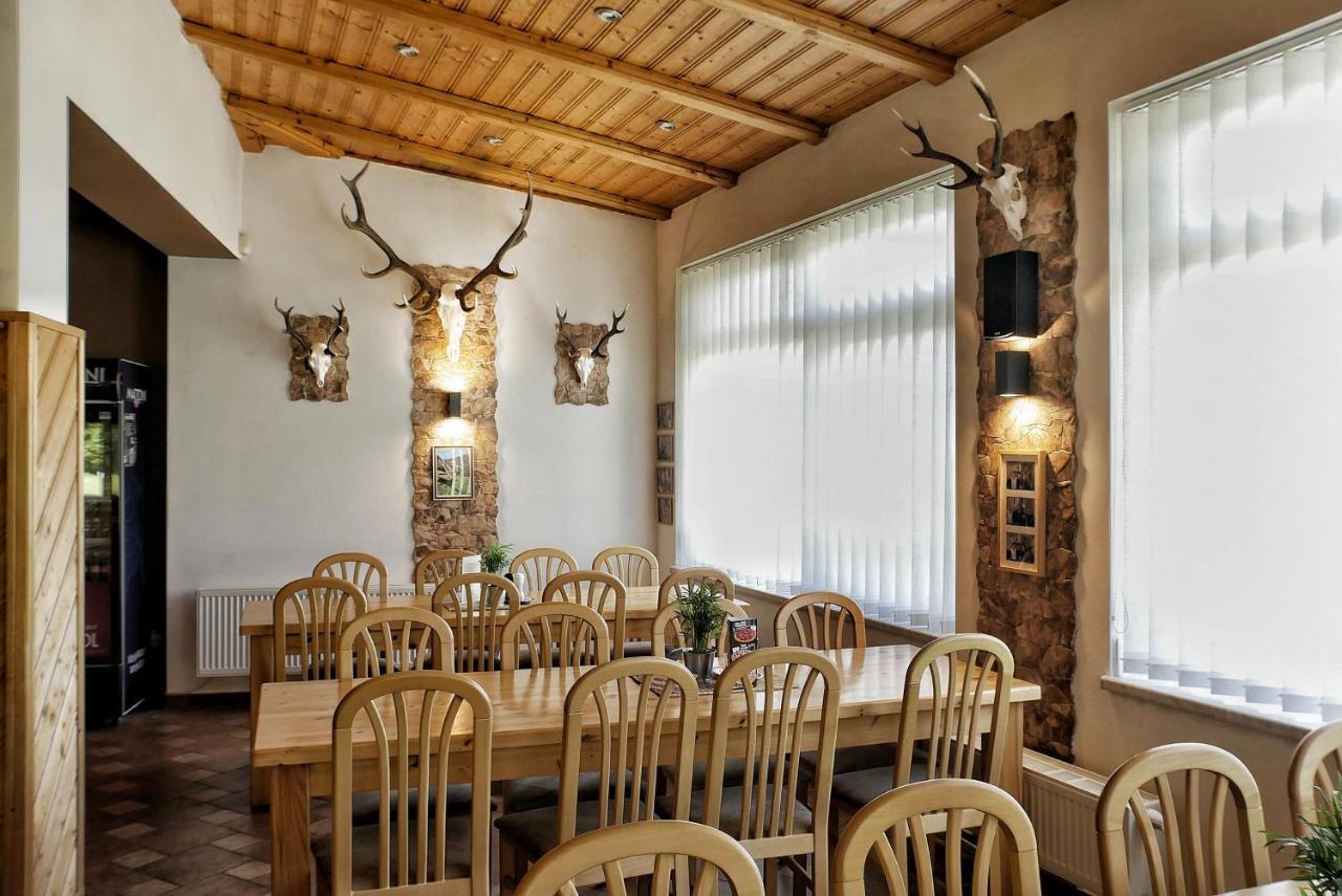 Penzion-Restaurant U Svabku Tachov  Eksteriør bilde