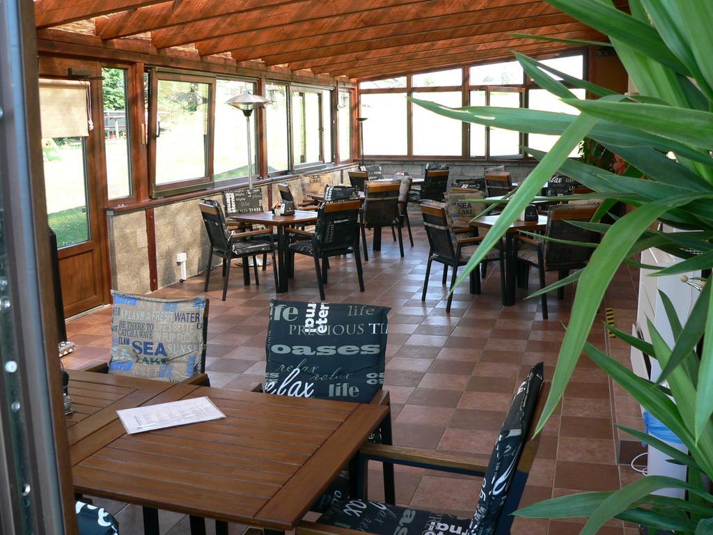 Penzion-Restaurant U Svabku Tachov  Eksteriør bilde